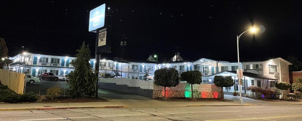 Downtown Inn Уеначи Екстериор снимка
